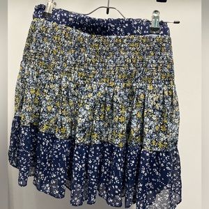 BANANA REPUBLIC SMOCKED WAIST BLUE FLORAL MINI SKIRT